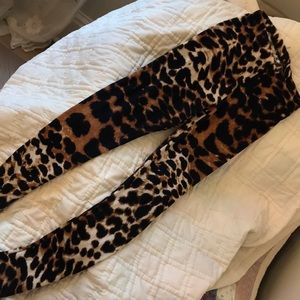Leopard leggings